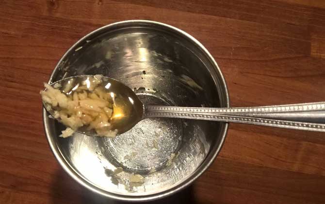 百花蜜的功效與作用有哪些?不但能增強(qiáng)體質(zhì),而且還能美容養(yǎng)顏! 百花蜜