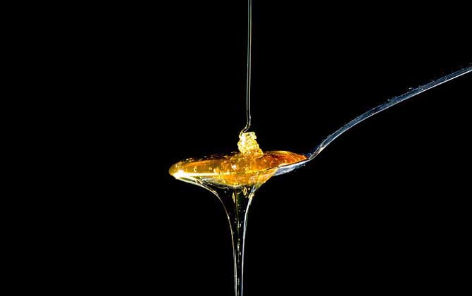 蜂蜜柚子茶一天喝幾次?沒有嚴(yán)格的要求,但總的飲用量要控制好! 蜂蜜