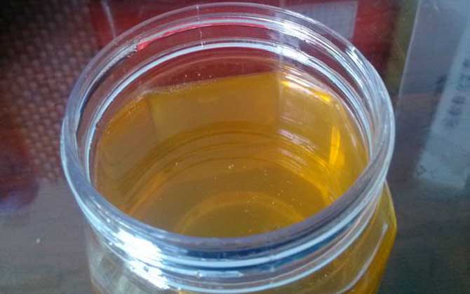 牛奶加蜂蜜的禁忌有哪些?不建議空腹飲用,更不能長(zhǎng)期過(guò)量飲用! 蜂蜜