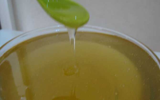 女人喝蜂蜜水的最佳時間,記住這四個時間點,喝蜂蜜水效果最好! 蜂蜜