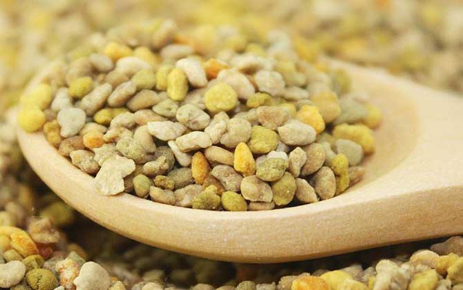 男人吃花粉有什么好處?不但能增強(qiáng)體質(zhì),還能預(yù)防前列腺疾病! 花粉