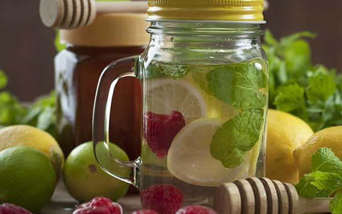 山楂蜂蜜水的做法及禁忌人群 蜂蜜