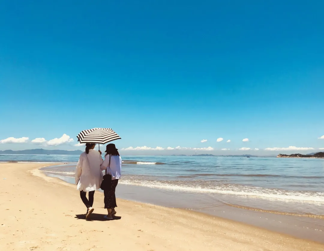 最舒服的關系不是三觀相同,而是......(人和人之間最舒服的關系是共性和吸引) 最舒服的關系不是三觀相同,而是......(人和人之間最舒服的關系是共性和吸引)