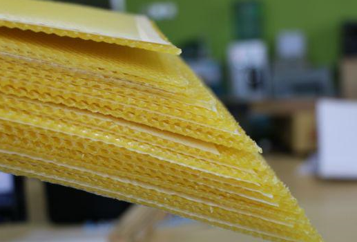 塑料巢礎(chǔ)好用嗎(塑料巢礎(chǔ)的優(yōu)缺點) 塑料巢礎(chǔ)好用嗎(塑料巢礎(chǔ)的優(yōu)缺點)