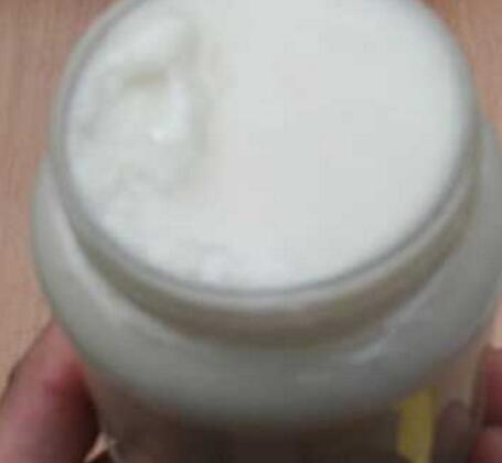 黑蜂雪蜜是不是椴樹蜜(雪蜜和黑蜂椴樹蜂蜜的區(qū)別) 黑蜂雪蜜是不是椴樹蜜(雪蜜和黑蜂椴樹蜂蜜的區(qū)別)