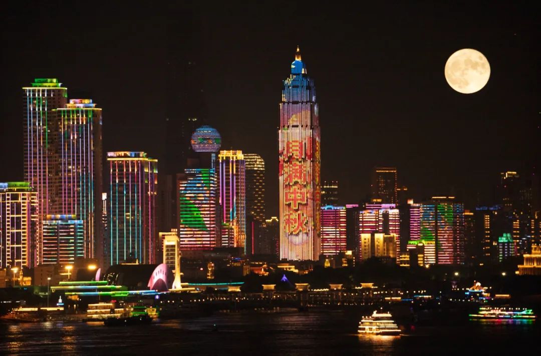 中秋的月亮沒看夠?高清美圖來了 沒看著中秋的月亮?高清美圖來了