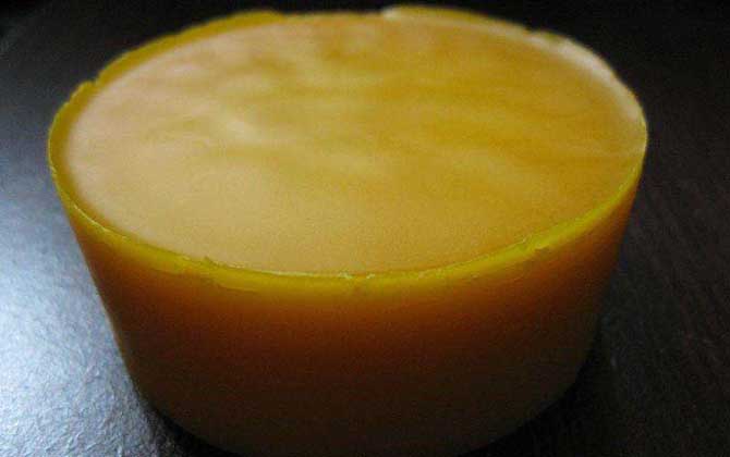 蜂蠟吃了對身體有害嗎(吃蜂蠟的危害有哪些) 蜂蠟吃了對身體有害嗎(吃蜂蠟的危害有哪些)