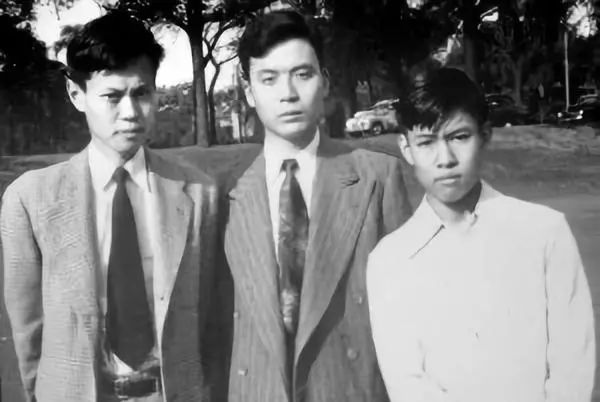 楊振寧百歲生日演講 千里共同途!楊振寧百歲生日演講,他與鄧稼先的世紀友情讓人動容