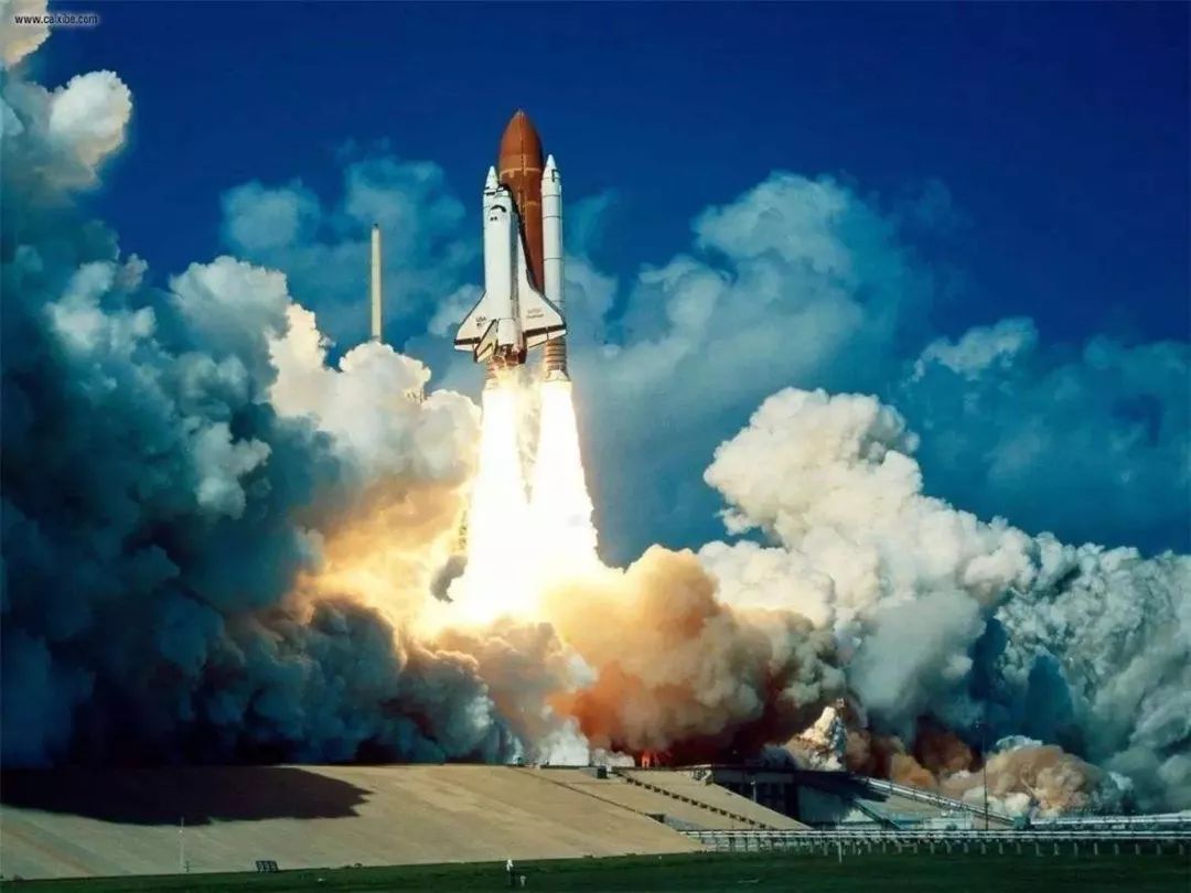 升空73秒后爆炸,7名宇航員化為灰燼,挑戰者號事故有多可怕? 升空73秒后爆炸,7名宇航員化為灰燼,挑戰者號事故有多可怕?