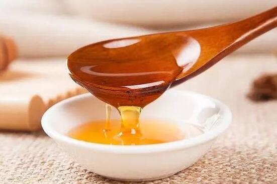 蜂蜜美容護膚小竅門(蜂蜜美容護膚的正確方法) 蜂蜜美容護膚小竅門(蜂蜜美容護膚的正確方法)