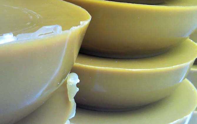 蜂蠟對蜜蜂有什么用 蜂蠟對蜜蜂有什么用