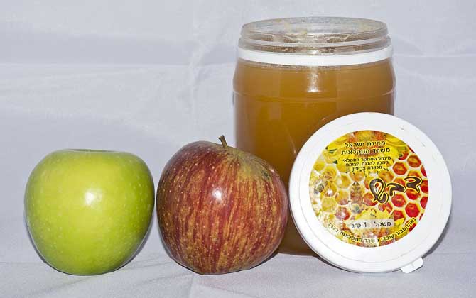 蜂蜜減肥法靠譜嗎？關鍵看食用量，適量喝能減肥，過量反而增肥！