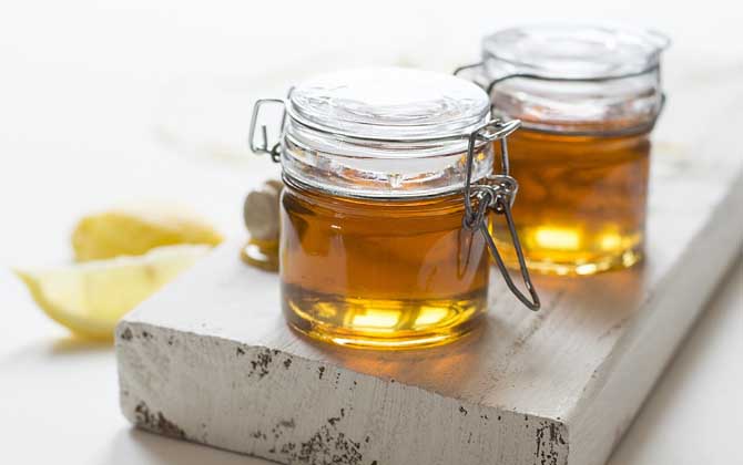 檸檬蜂蜜水的功效有哪些？經(jīng)常喝檸檬蜂蜜水，這5個(gè)好處跑不了！