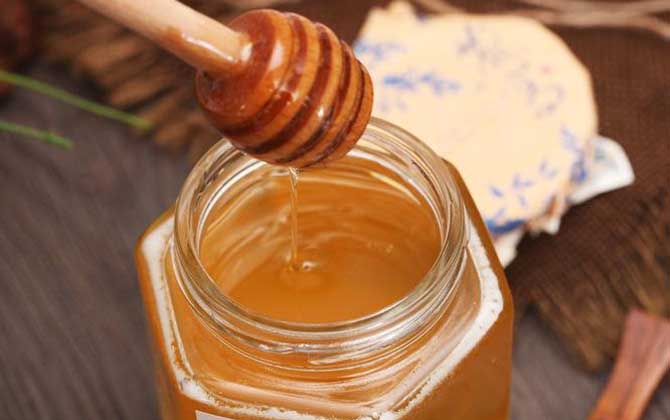 常見(jiàn)的蜂蜜有幾種（蜂蜜類(lèi)型有哪些）